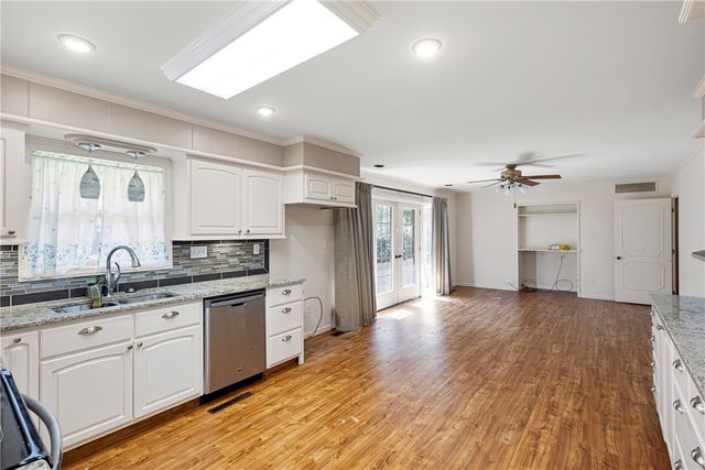 1809 Bradley Lane, Russellville, AR 72801