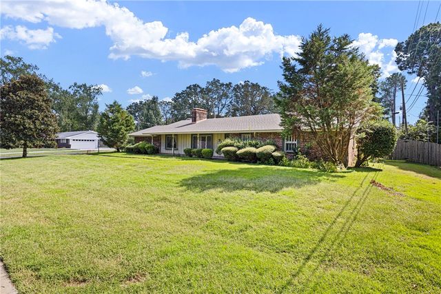 1809 Bradley Lane, Russellville, AR 72801