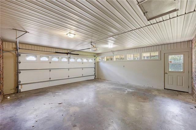 1809 Bradley Lane, Russellville, AR 72801