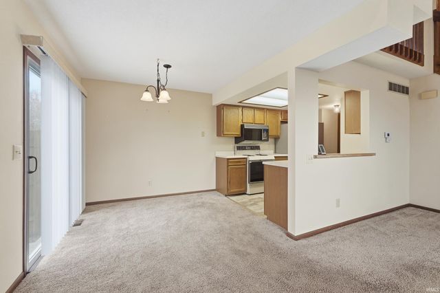 6126 Crofton Drive, Fort Wayne, IN 46835