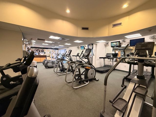 44 Washington St 713, Brookline, MA 02445