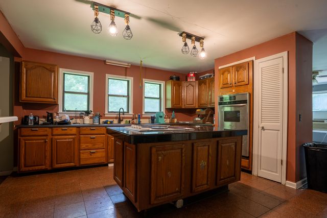955 County Rd 315, Bryant, AL 35958