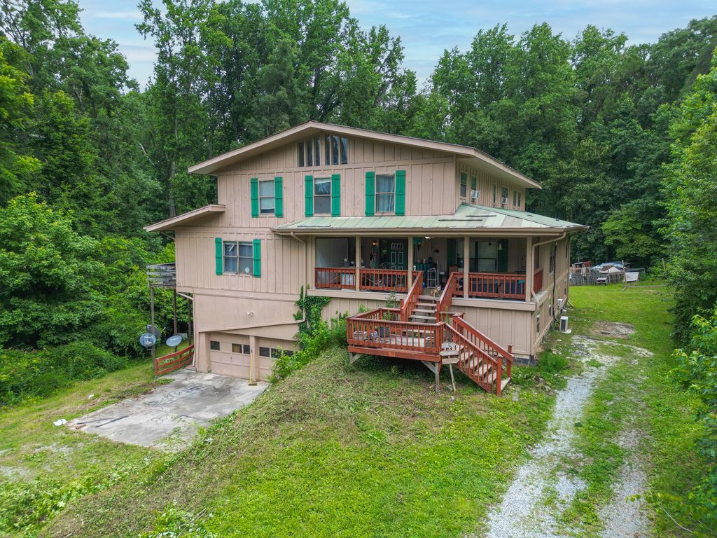 955 County Rd 315, Bryant, AL 35958