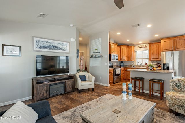 650 N Hawes Road 3606, Mesa, AZ 85207