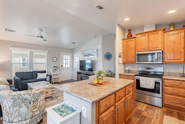 650 N Hawes Road 3606, Mesa, AZ 85207