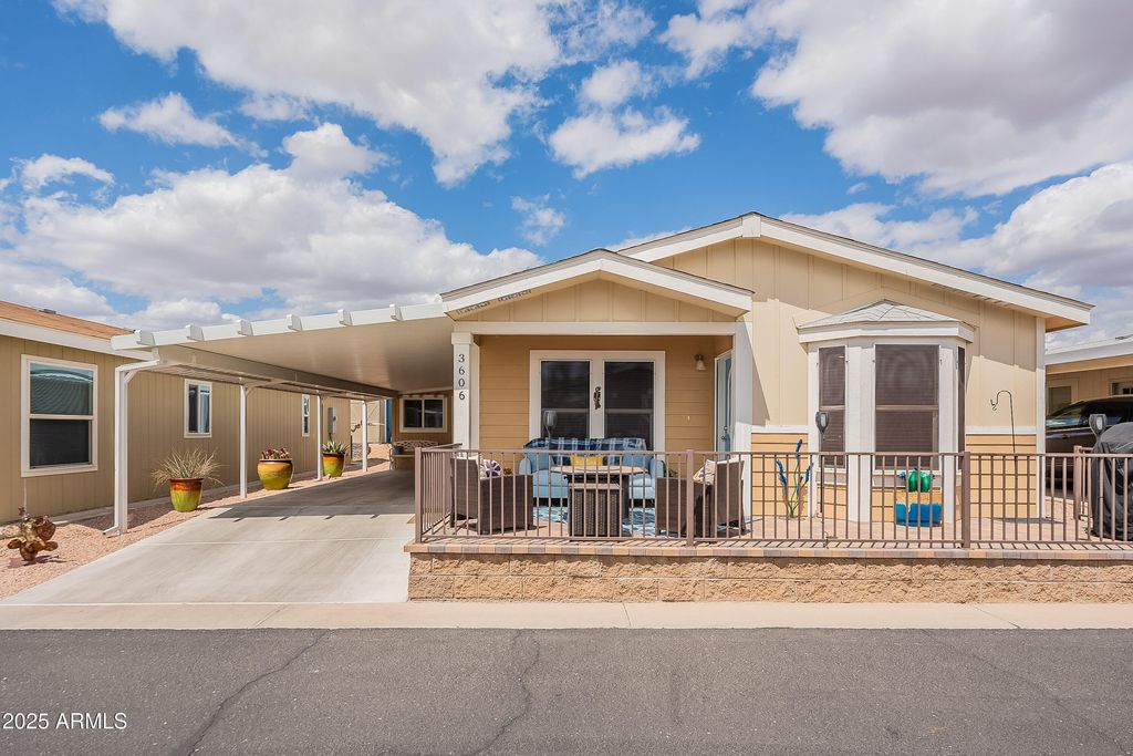 650 N Hawes Road 3606, Mesa, AZ 85207