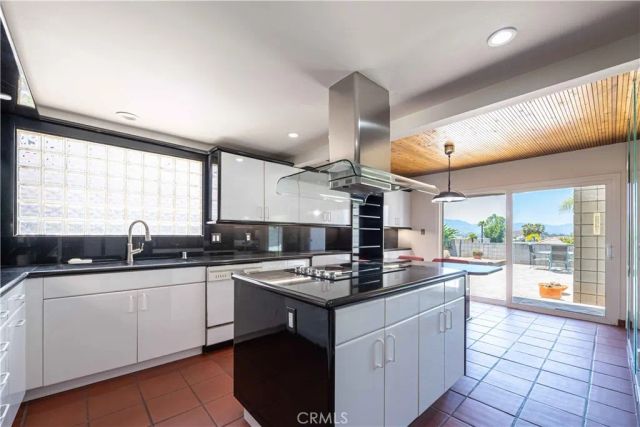 5629 Rainbow Crest Drive, Agoura Hills, CA 91301