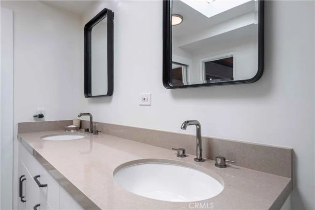 5629 Rainbow Crest Drive, Agoura Hills, CA 91301