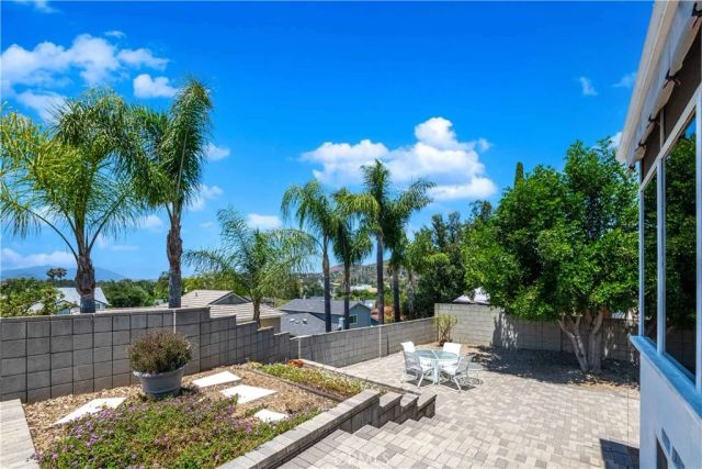 5629 Rainbow Crest Drive, Agoura Hills, CA 91301