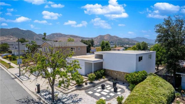 5629 Rainbow Crest Drive, Agoura Hills, CA 91301