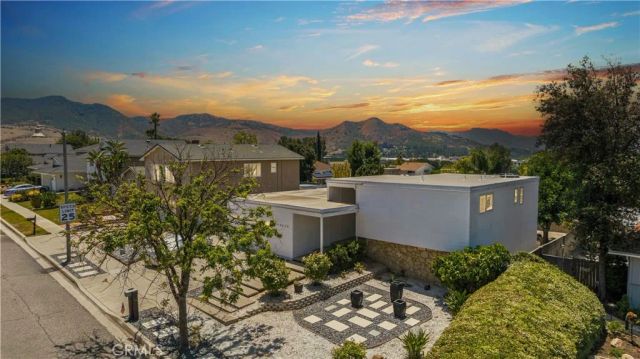 5629 Rainbow Crest Drive, Agoura Hills, CA 91301