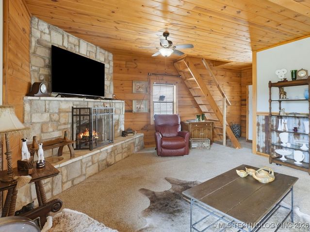 1676 W Folsom, Caney, OK 74533