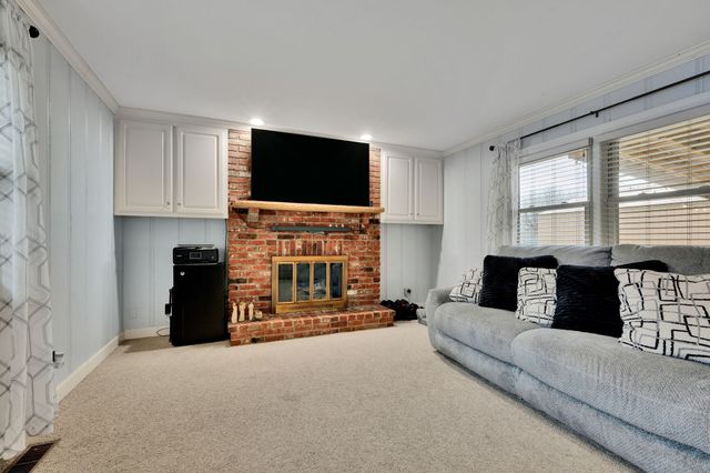 104 DuPont Ave, Waverly, TN 37185