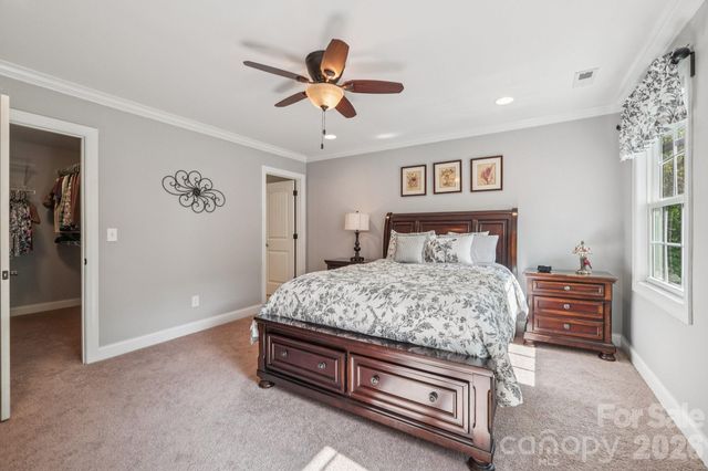 143 Fremont Loop, Mooresville, NC 28115