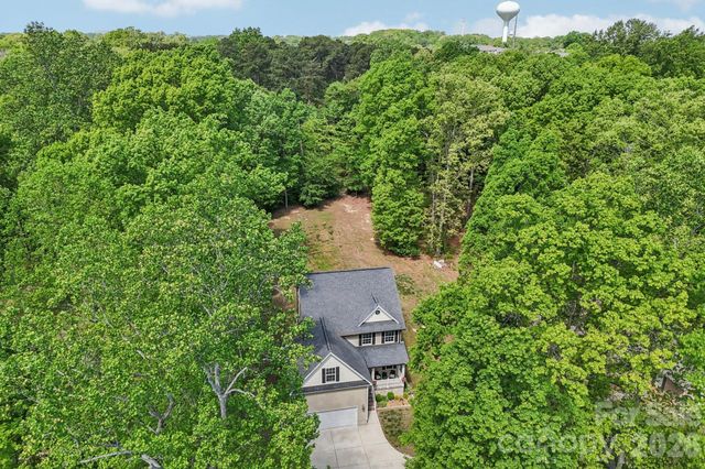 143 Fremont Loop, Mooresville, NC 28115