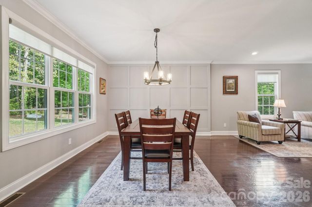 143 Fremont Loop, Mooresville, NC 28115