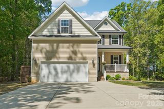 143 Fremont Loop, Mooresville, NC 28115