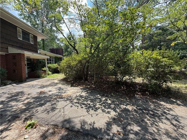 400 Law Road, Fayetteville, NC 28311