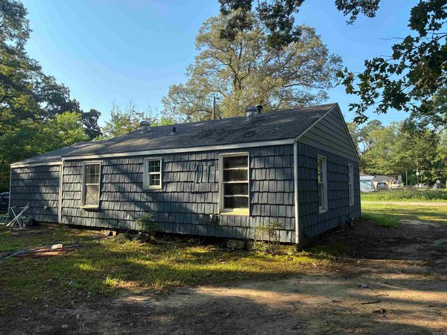 508 Haire St, Camden, AR 71701