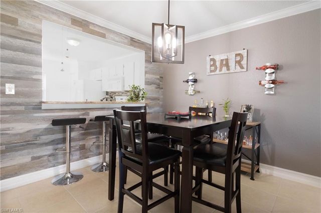 1392 Churchill Cir Apt 103, Naples, FL 34116