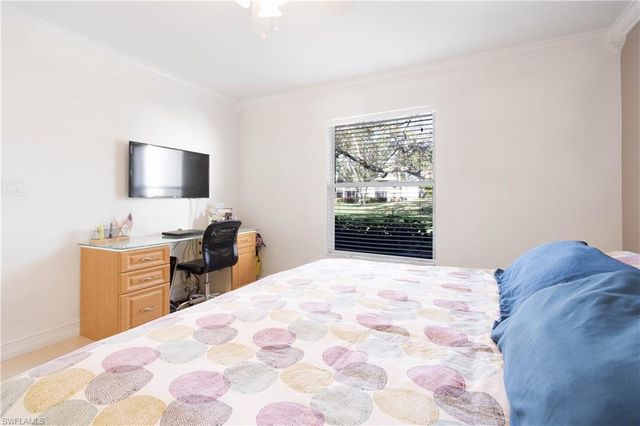 1392 Churchill Cir Apt 103, Naples, FL 34116