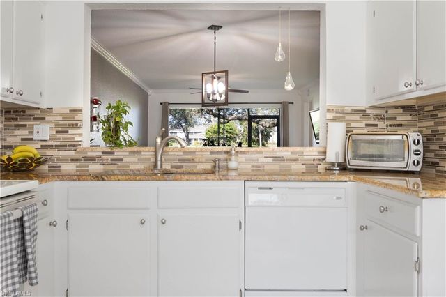 1392 Churchill Cir Apt 103, Naples, FL 34116