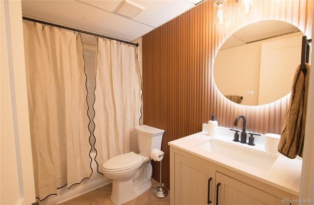 2150 S Vaughn Way 204D, Aurora, CO 80014