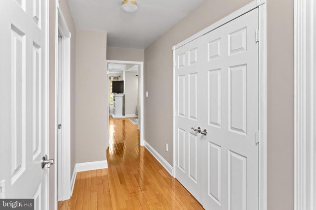 15 BARCLAY CT, Bordentown, NJ 08505
