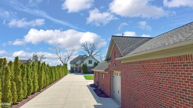 26918 Koerber Street, St Clair Shores, MI 48081