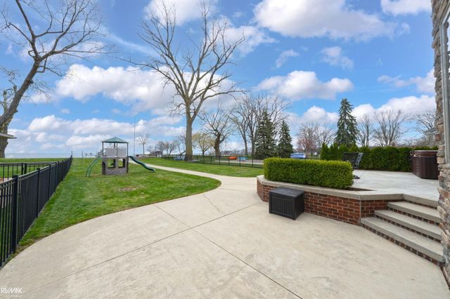26918 Koerber Street, St Clair Shores, MI 48081