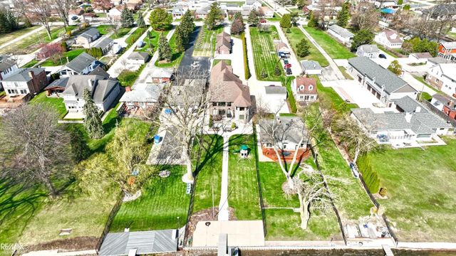 26918 Koerber Street, St Clair Shores, MI 48081