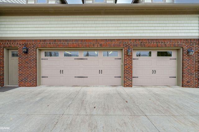 26918 Koerber Street, St Clair Shores, MI 48081