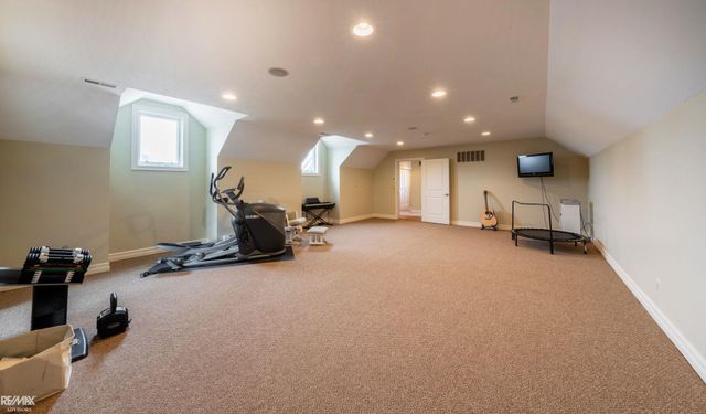 26918 Koerber Street, St Clair Shores, MI 48081