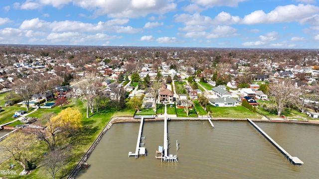 26918 Koerber Street, St Clair Shores, MI 48081