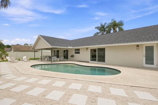 1259 BARNSTAPLE, Wellington, FL 33414