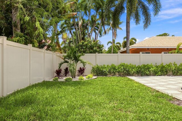 1259 BARNSTAPLE, Wellington, FL 33414