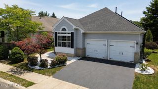 28 Florence Drive, Manchester, NJ 08759
