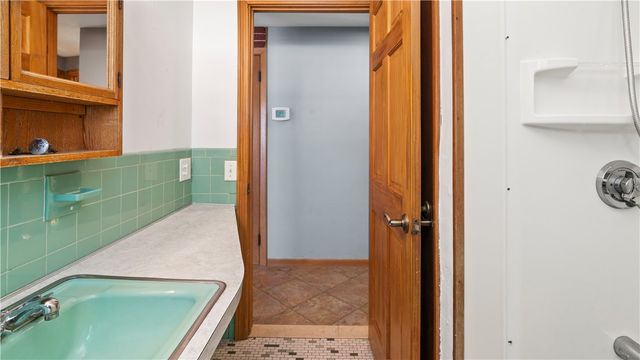 96 Moccasin Drive, Warwick, RI 02889