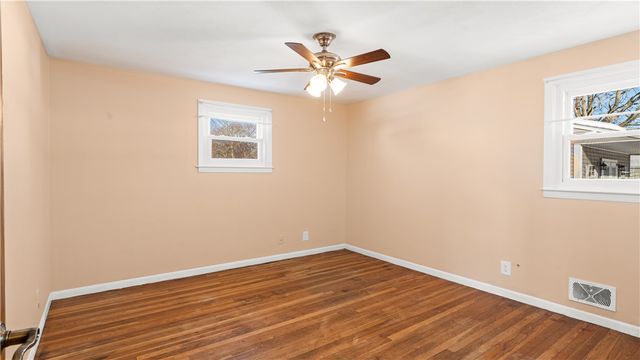 96 Moccasin Drive, Warwick, RI 02889