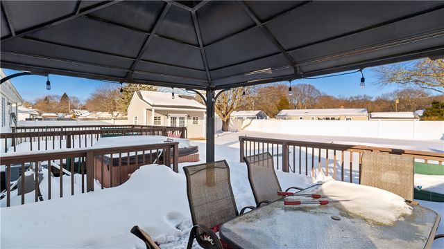 96 Moccasin Drive, Warwick, RI 02889