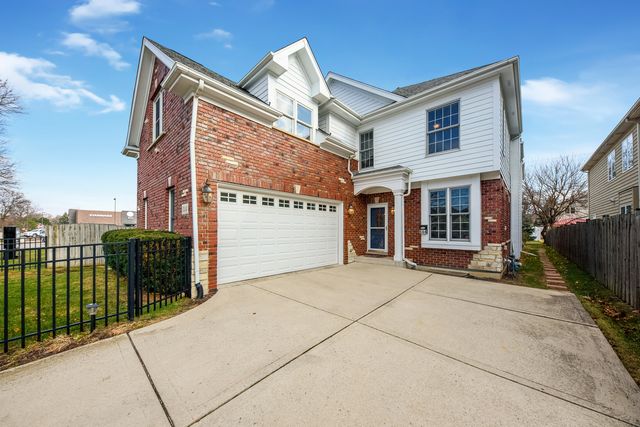 844 N Ellsworth Street, Naperville, IL 60563