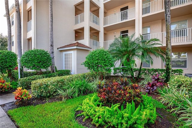 8680 Cedar Hammock CIR 122, Naples, FL 34112