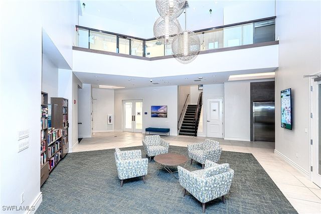 8680 Cedar Hammock CIR 122, Naples, FL 34112