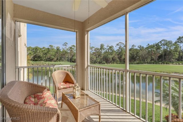 8680 Cedar Hammock CIR 122, Naples, FL 34112