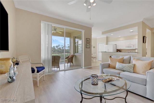 8680 Cedar Hammock CIR 122, Naples, FL 34112