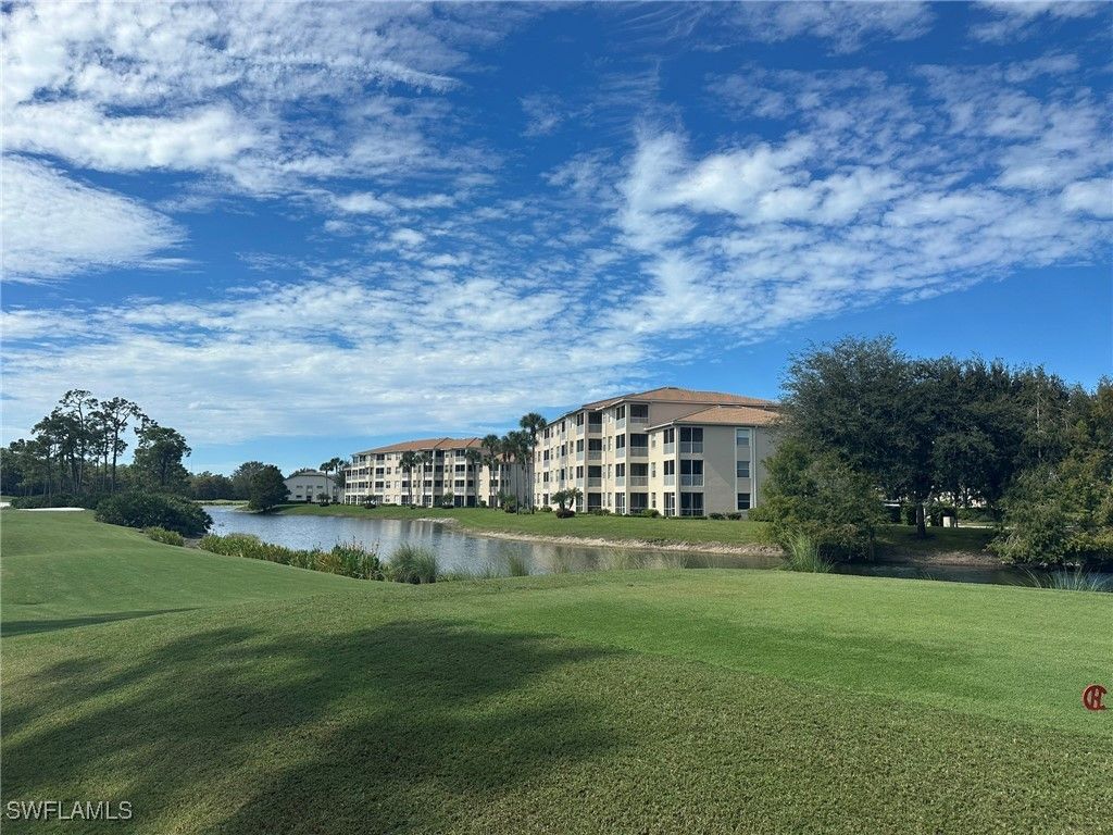 8680 Cedar Hammock CIR 122, Naples, FL 34112