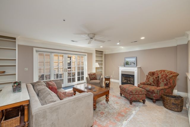 1223 W Riverside Ave, Spokane, WA 99201