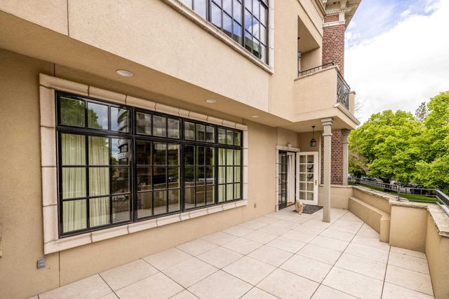 1223 W Riverside Ave, Spokane, WA 99201