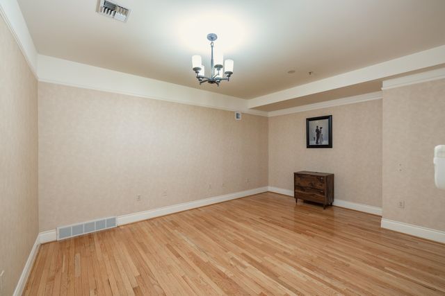 1223 W Riverside Ave, Spokane, WA 99201