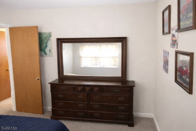 11 Juniper Dr, Readington Twp., NJ 08889